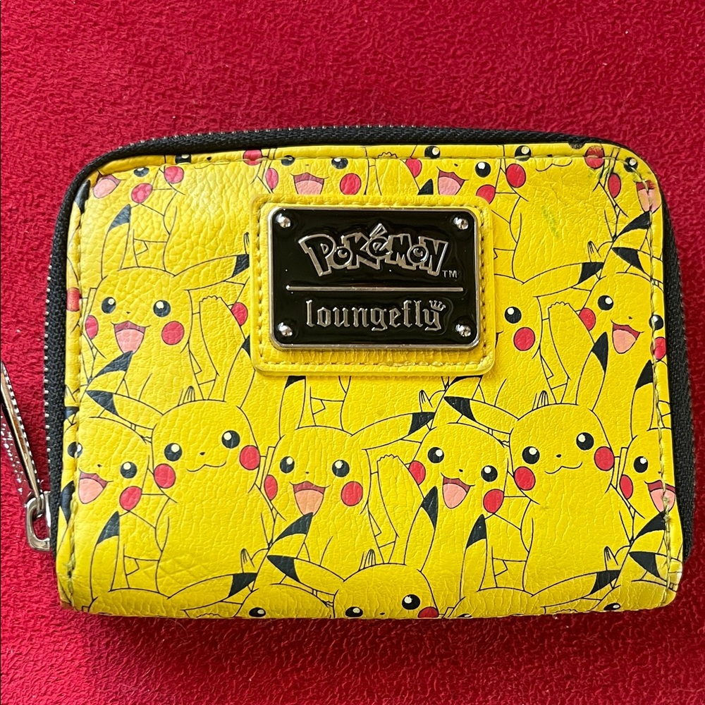 LOUNGEFLY Pokemon Collaboration x Pikachu Wallet